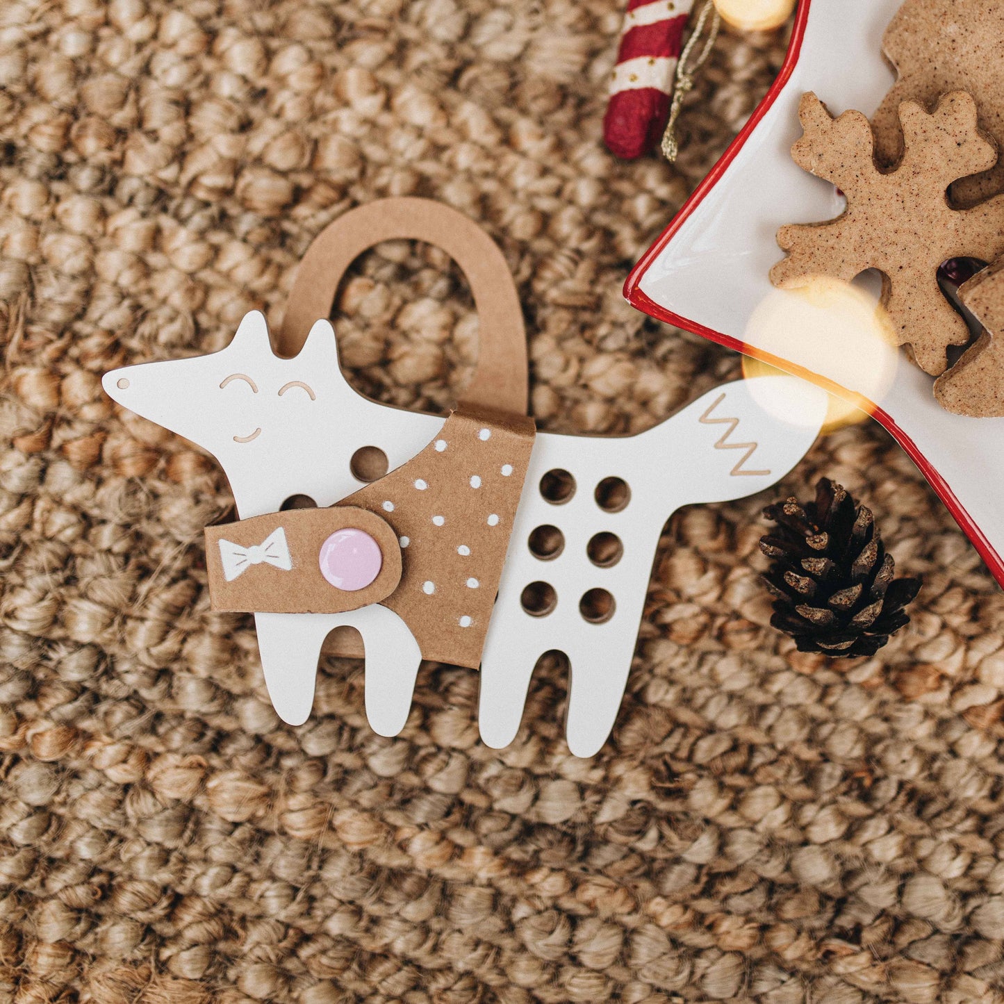 The Fox, kleines hölzernes Schnürspielzeug, Montessori Toy