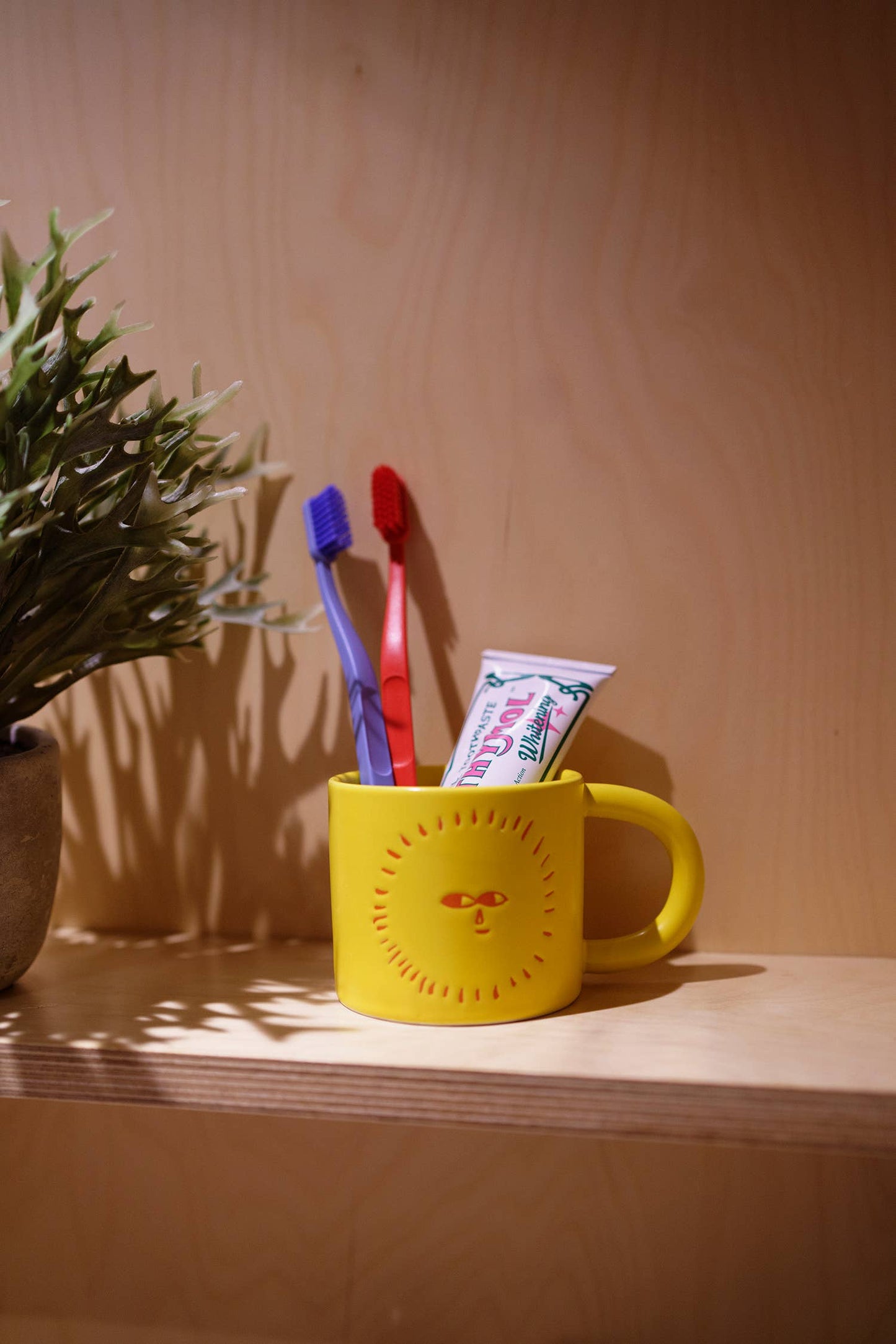 Donna Wilson - Sonnenschein-Tasse