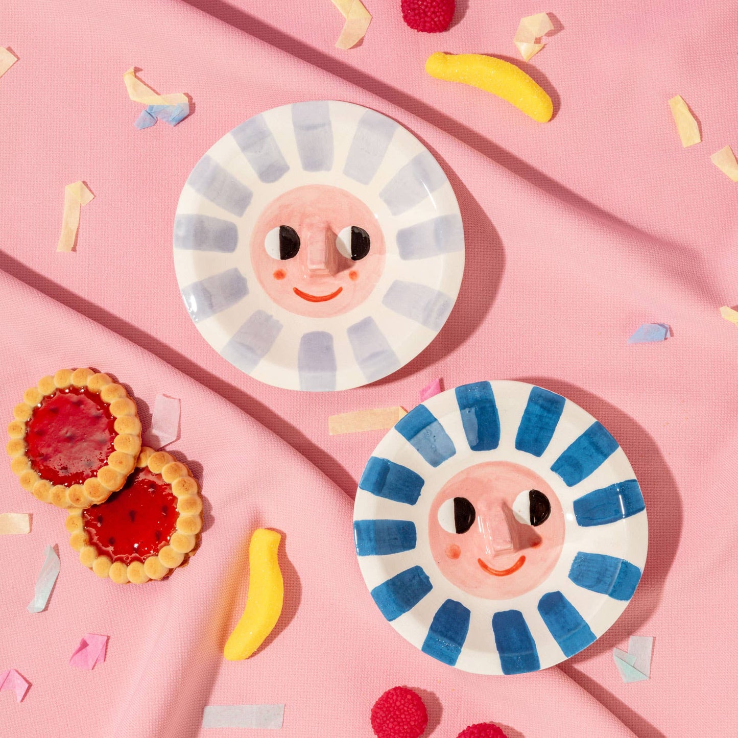 Ana Seixas - Happy Sun Schmuckschale aus Keramik, Violett