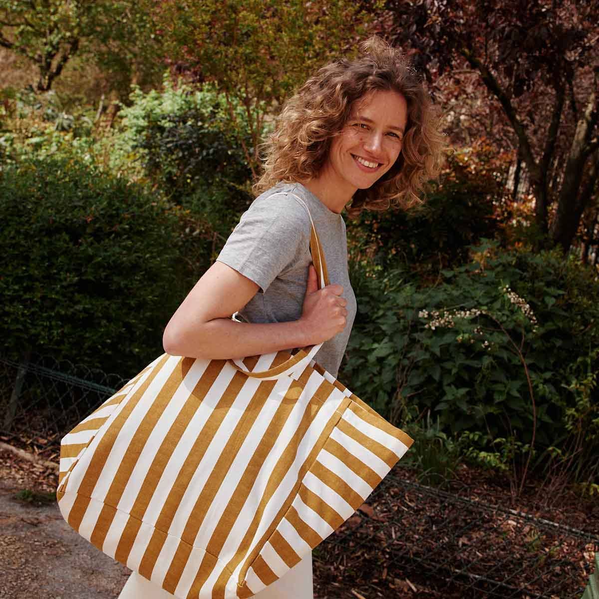 ELISA CARAMEL GESTREIFTE TASCHE - ECRU: KARAMELL - ECRU / STREIFEN