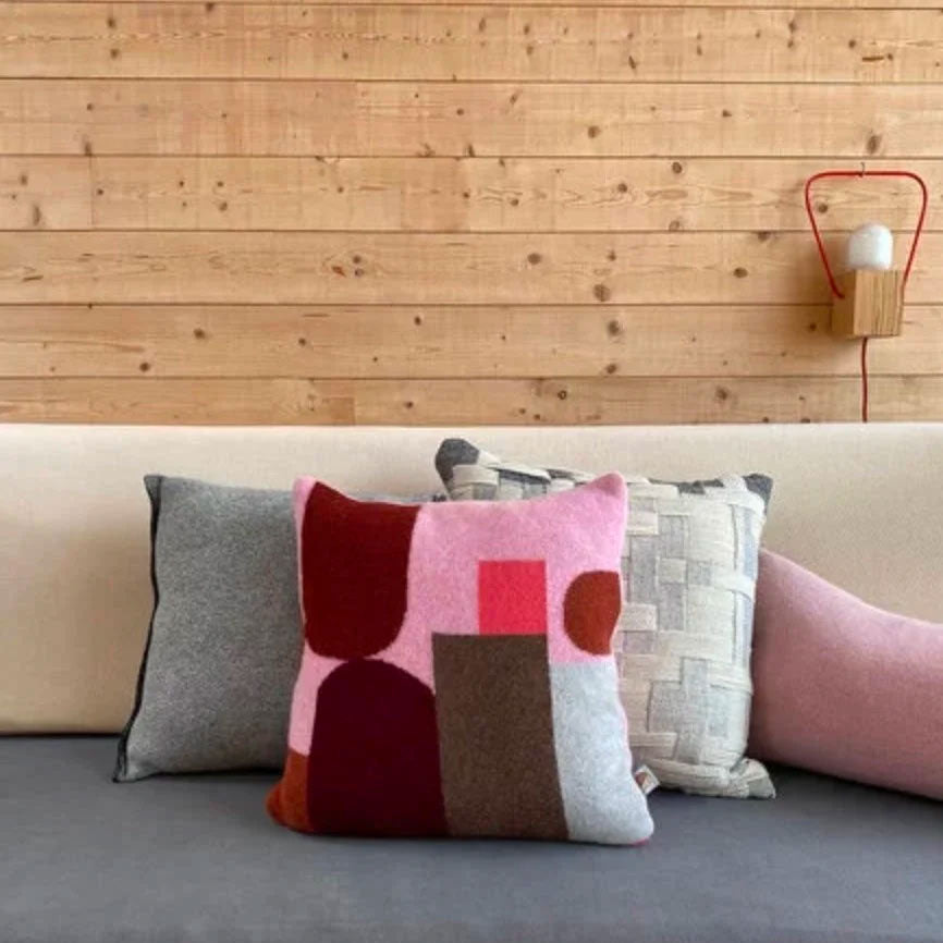 Donna Wilson - Kissen Hue Cushion, rosa
