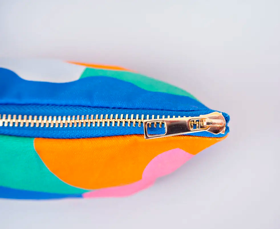 The Completist – Miami Tasche mit Reißverschluss