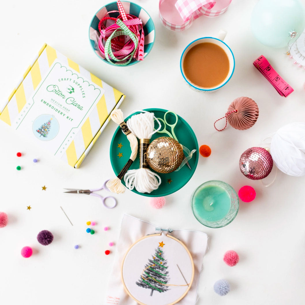 Cotton Clara/ Stickrahmen-Set für Weihnachtsbäume