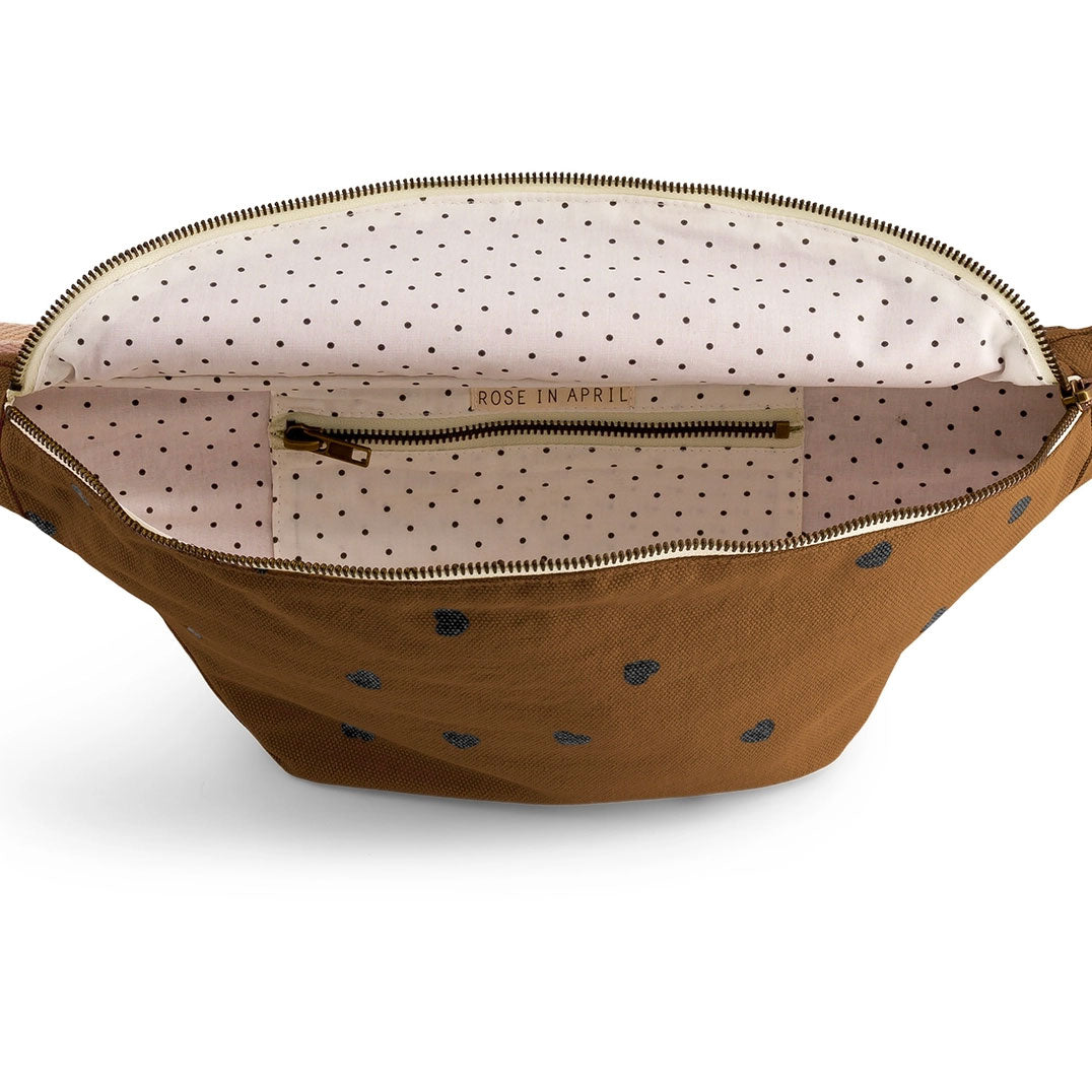 Rose in April – Bum Bag, Herzen braun