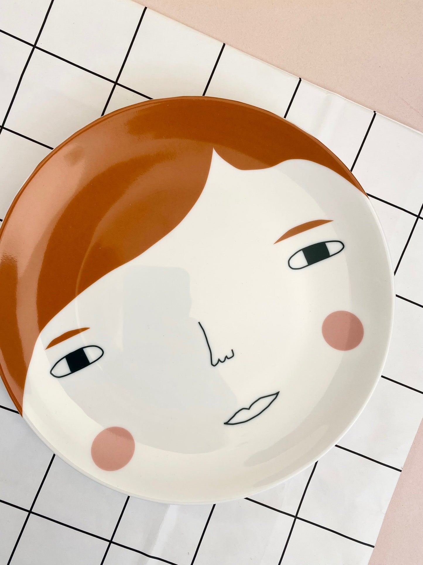Donna Wilson – Teller Meg
