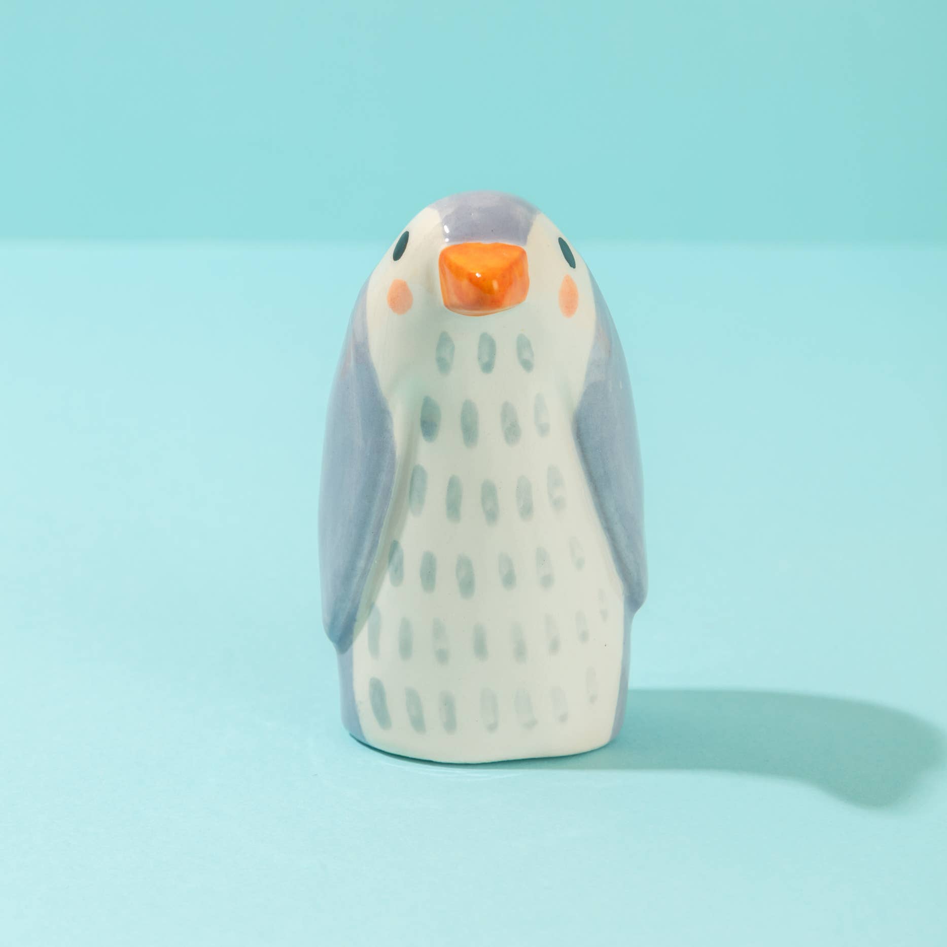 Ana Seixas - Mama Pinguin Lila / Keramikstück