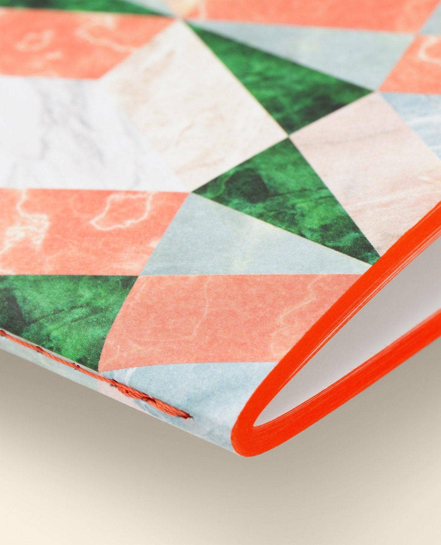 O C T A E V O - Notizbuch Marble Red