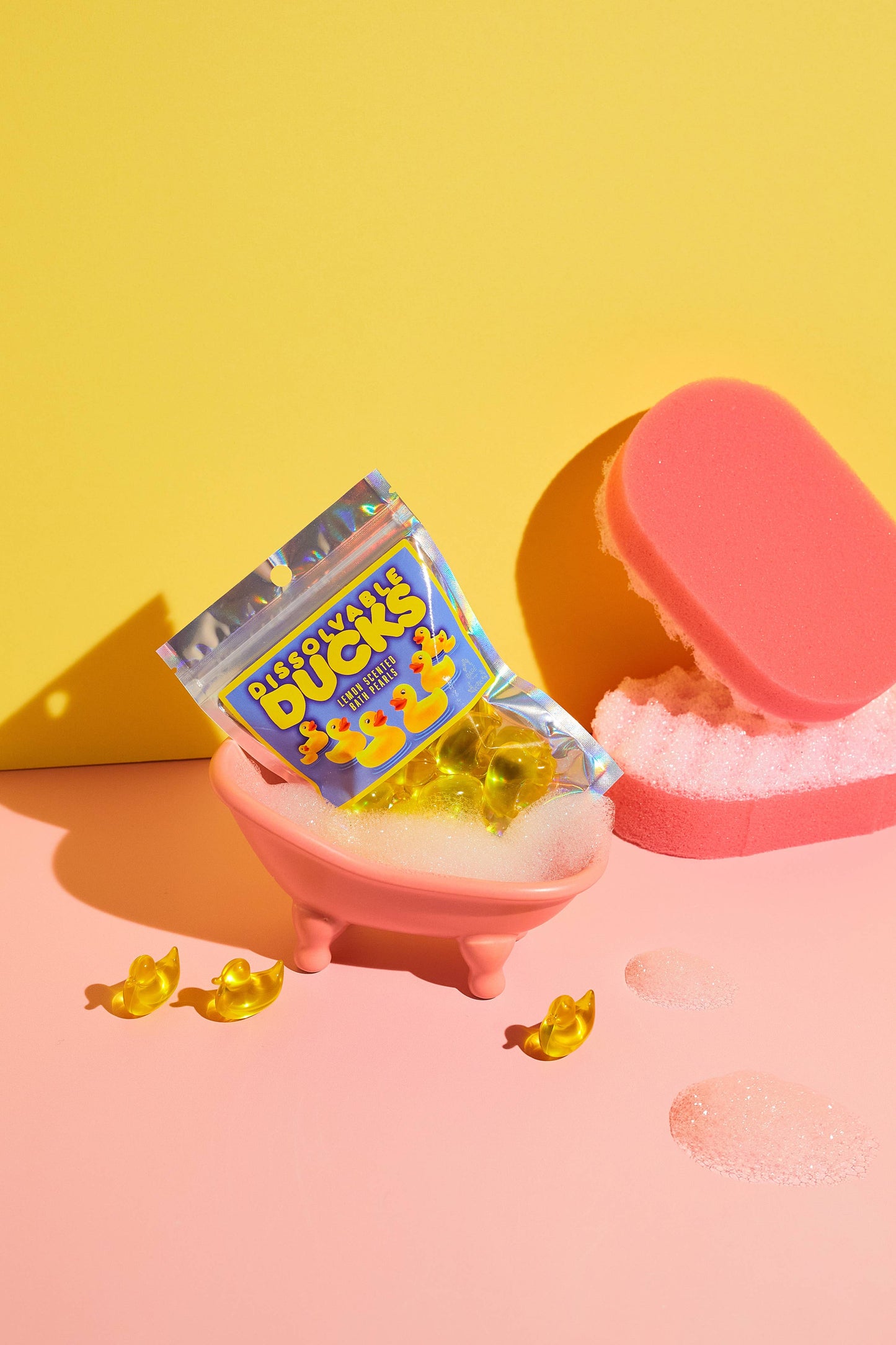 Auflösbare Enten — Badeperlen in Entenform mit Zitronenduft