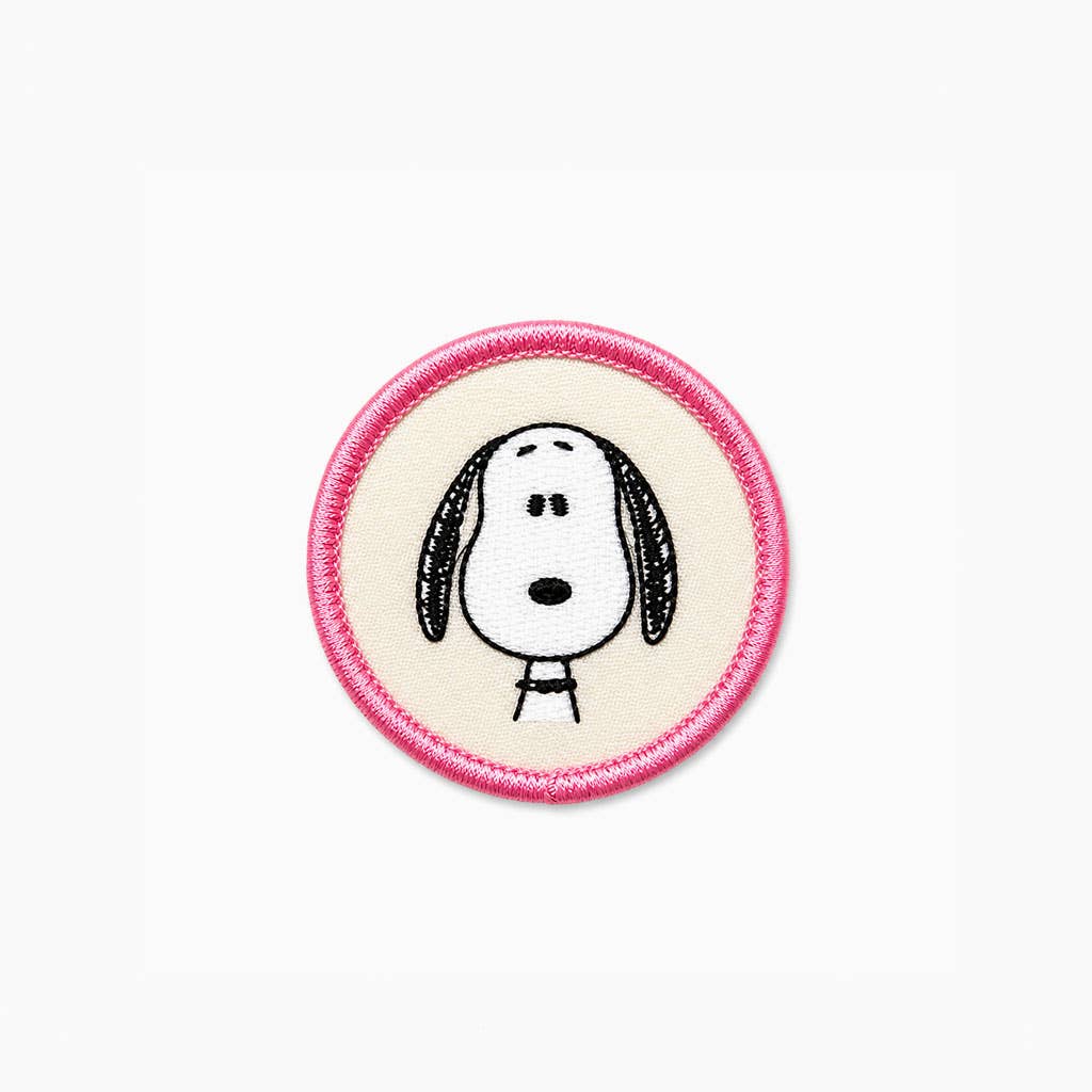 Titlee - Gestickter Bügelaufnäher Snoopy "Gesicht"