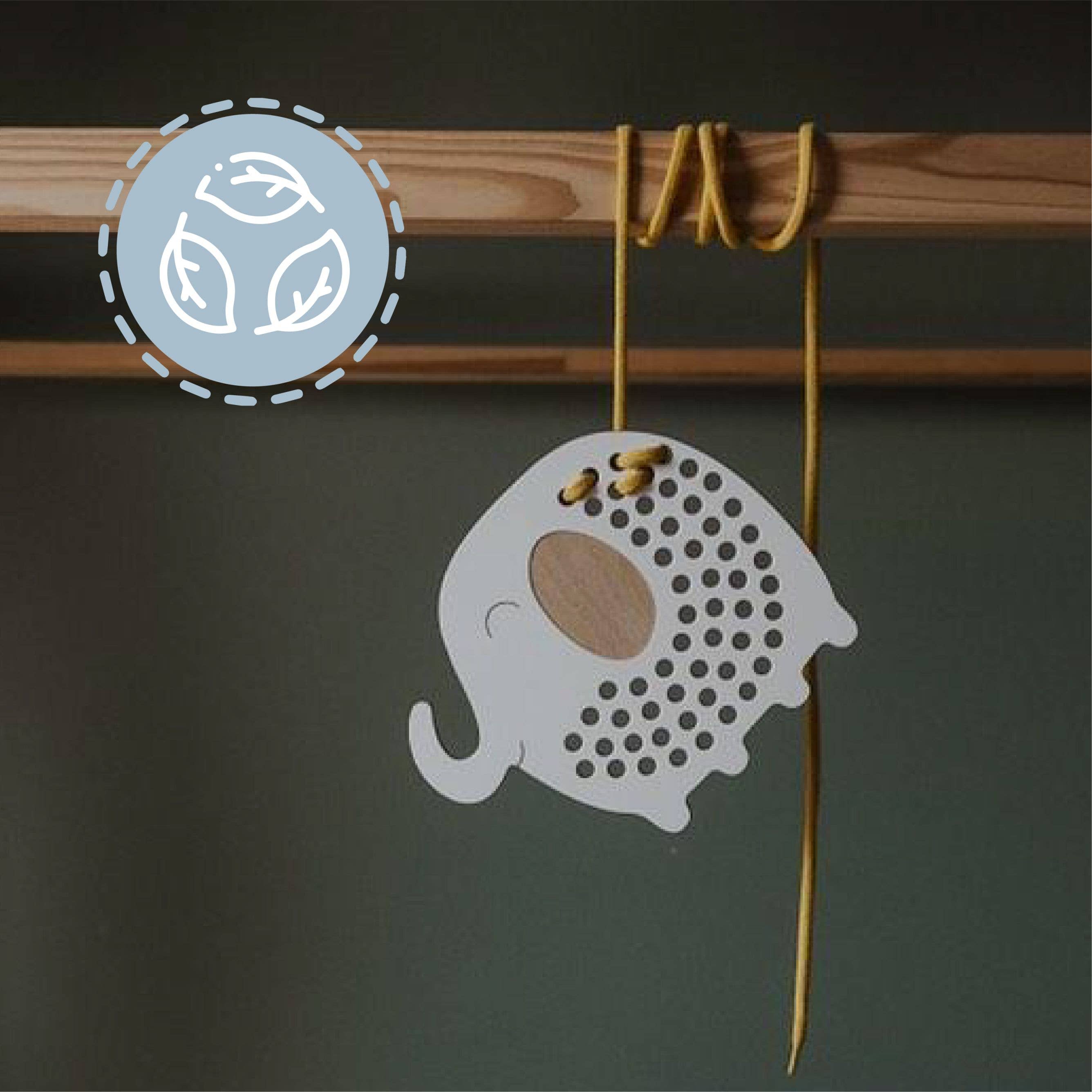 Oliver der Elefant, Montessori Holz-Schnürspielzeug