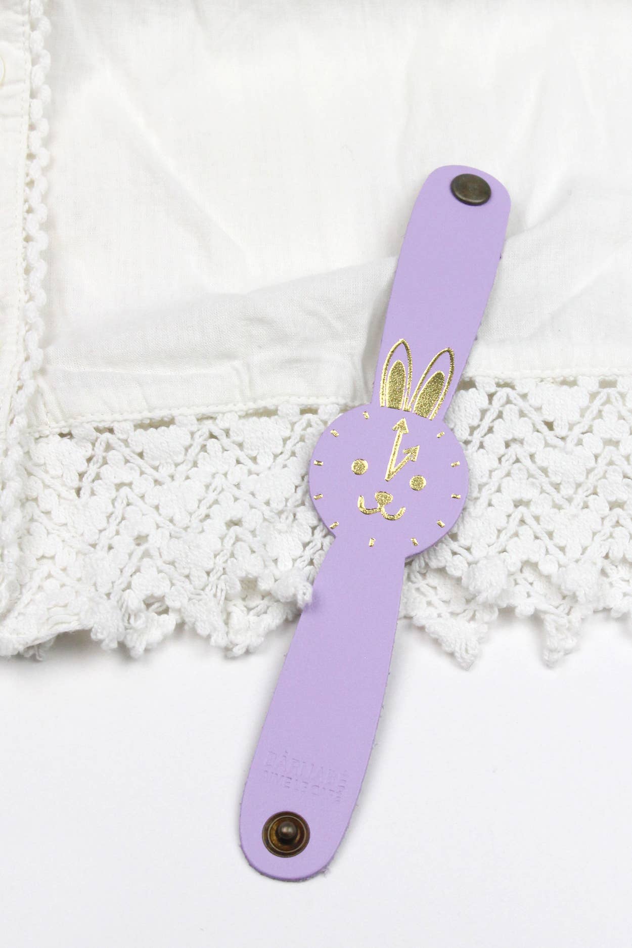 BARNABÉ AIME LE CAFÉ - Kinderuhr aus Kunstleder Flieder