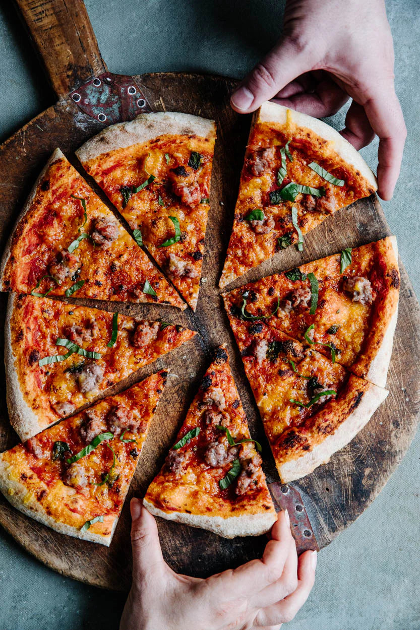 Crumbs & Crust – Pizza I Magazin