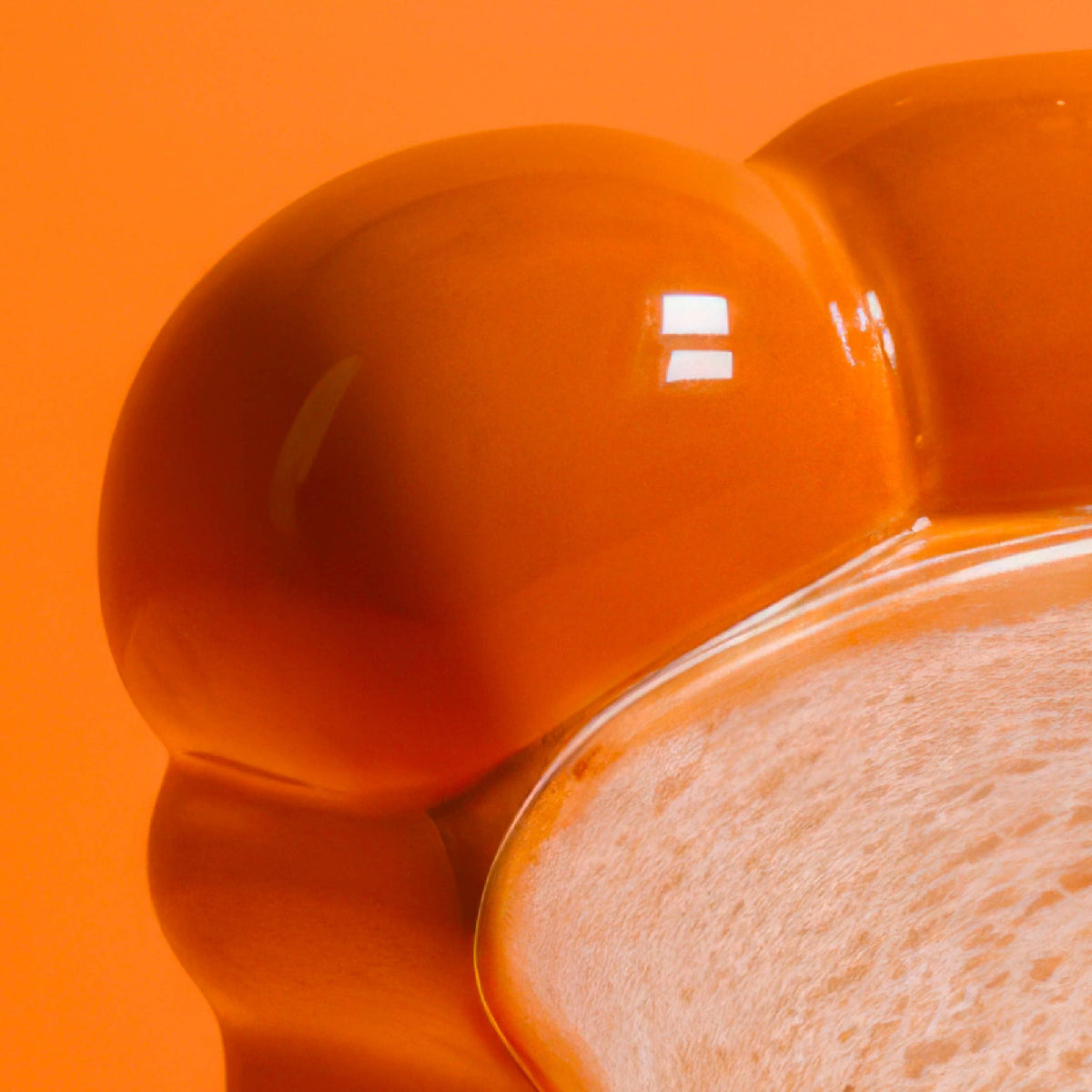 Upside Stories - Vase Brioche (zum Hinstellen und zur Wandmontage)