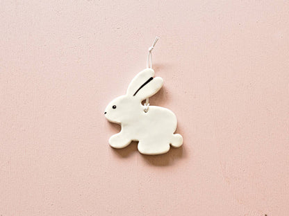 Wunderschöne Bunny Anhänger aus Porzellan