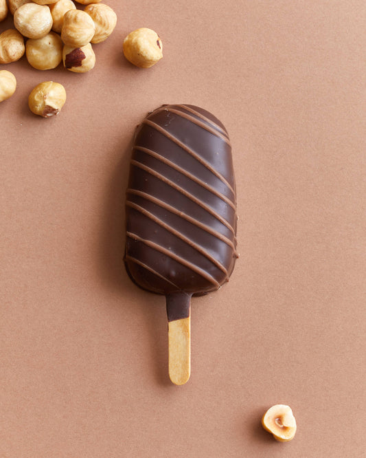 Einzeln verpacktes Marshmallow-Eis am Stiel