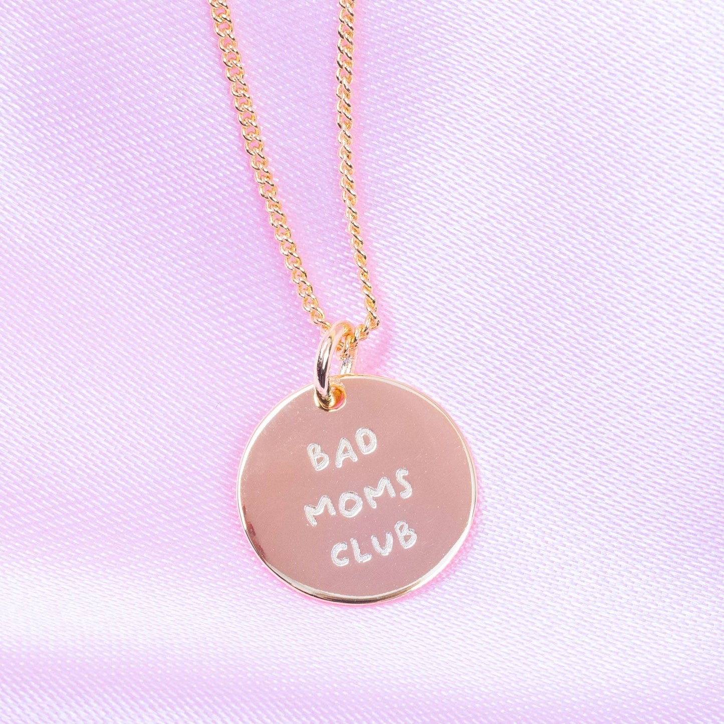 Kette Bad Moms Club