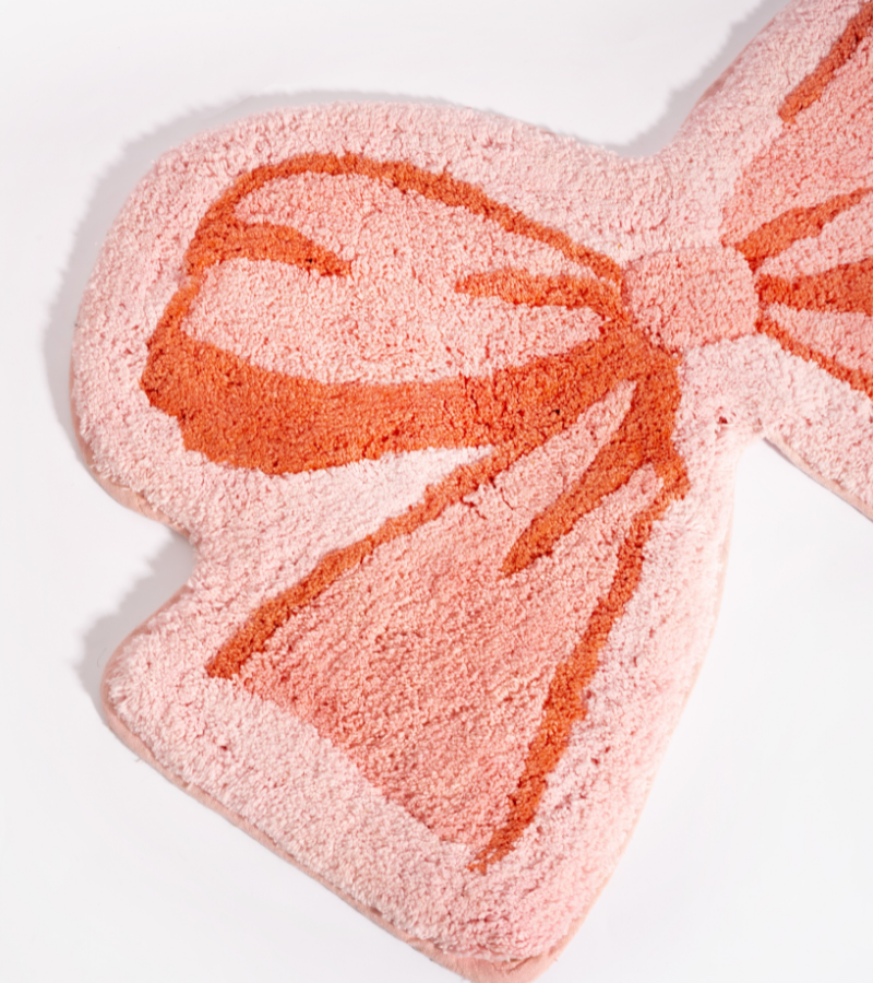 Badematte in Schleifenform