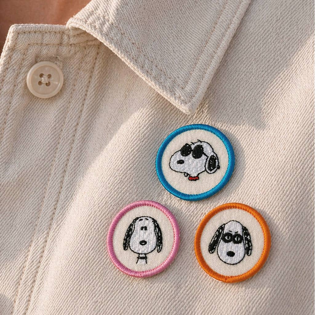 Titlee - Gestickter Bügelaufnäher Snoopy "Gesicht"