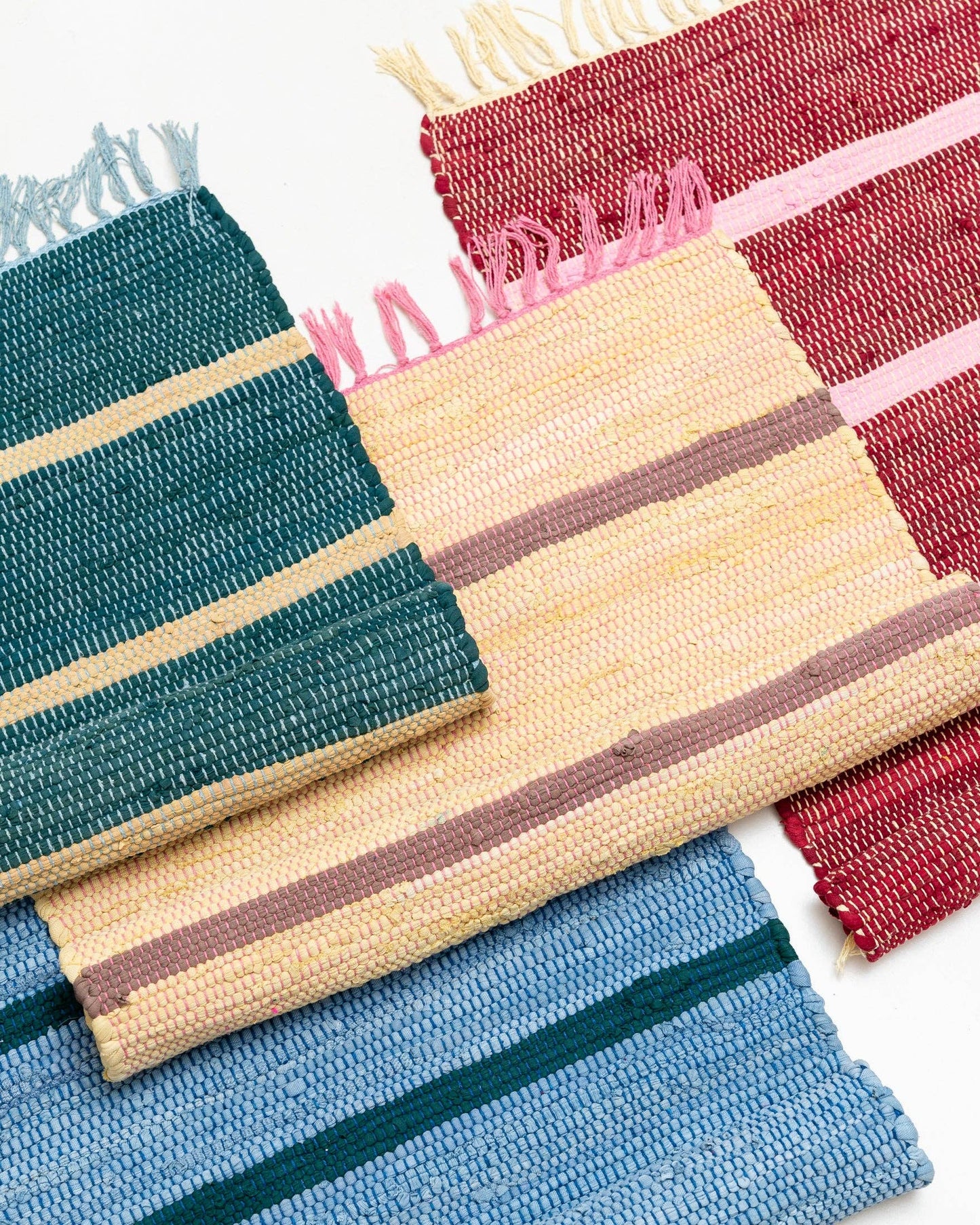 Tarta Gelatina - Upcycled Teppich aus recycelten Textilresten: Burgund / Kleine