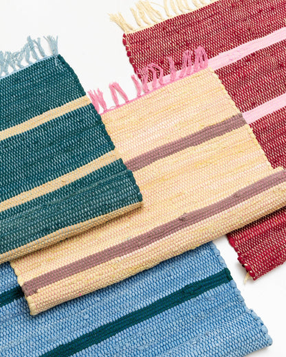 Tarta Gelatina - Upcycled Teppich aus recycelten Textilresten: Burgund / Kleine