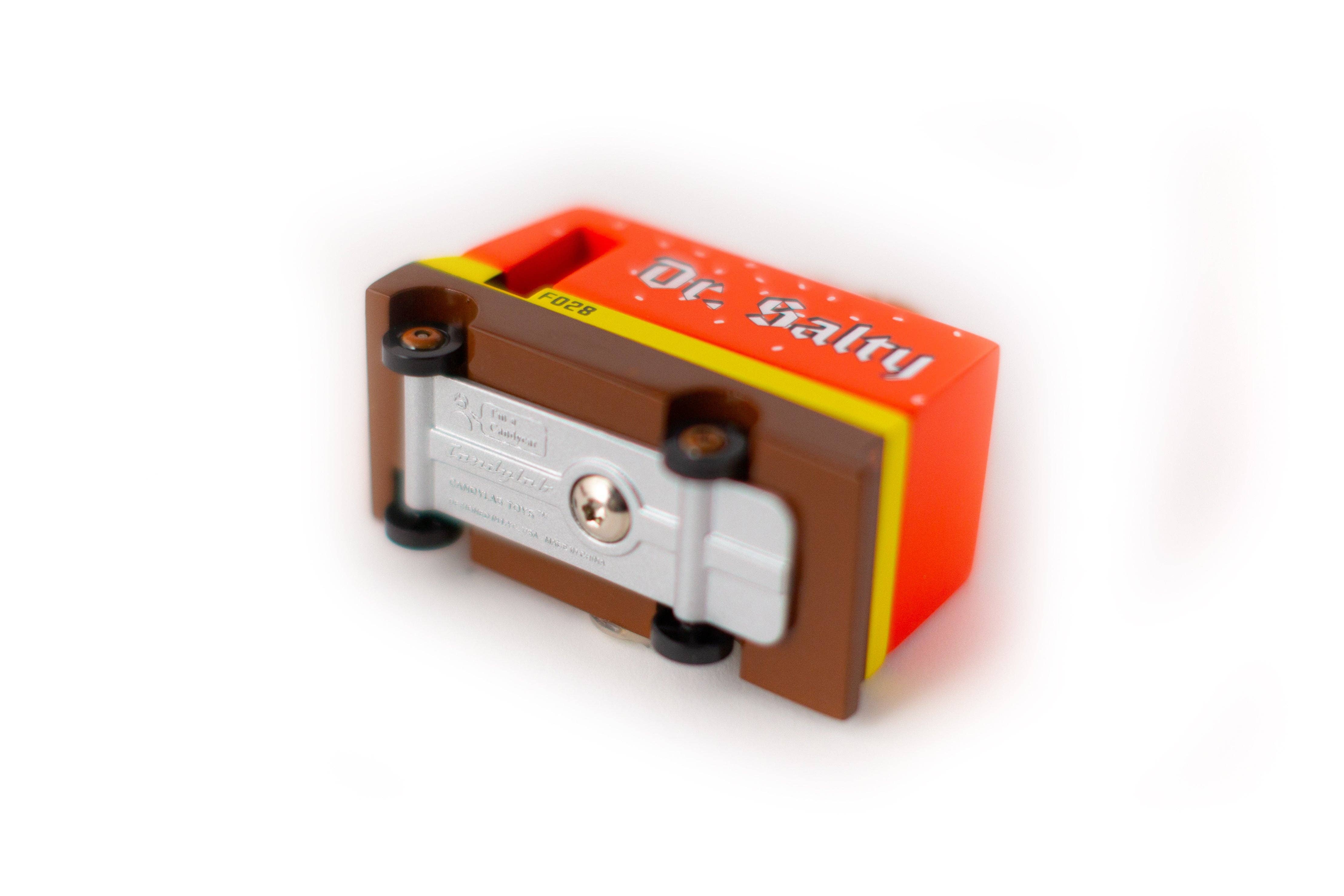 Candylab - Candylab Toys Dr. Salty Pretzel Van aus massivem Buchenholz