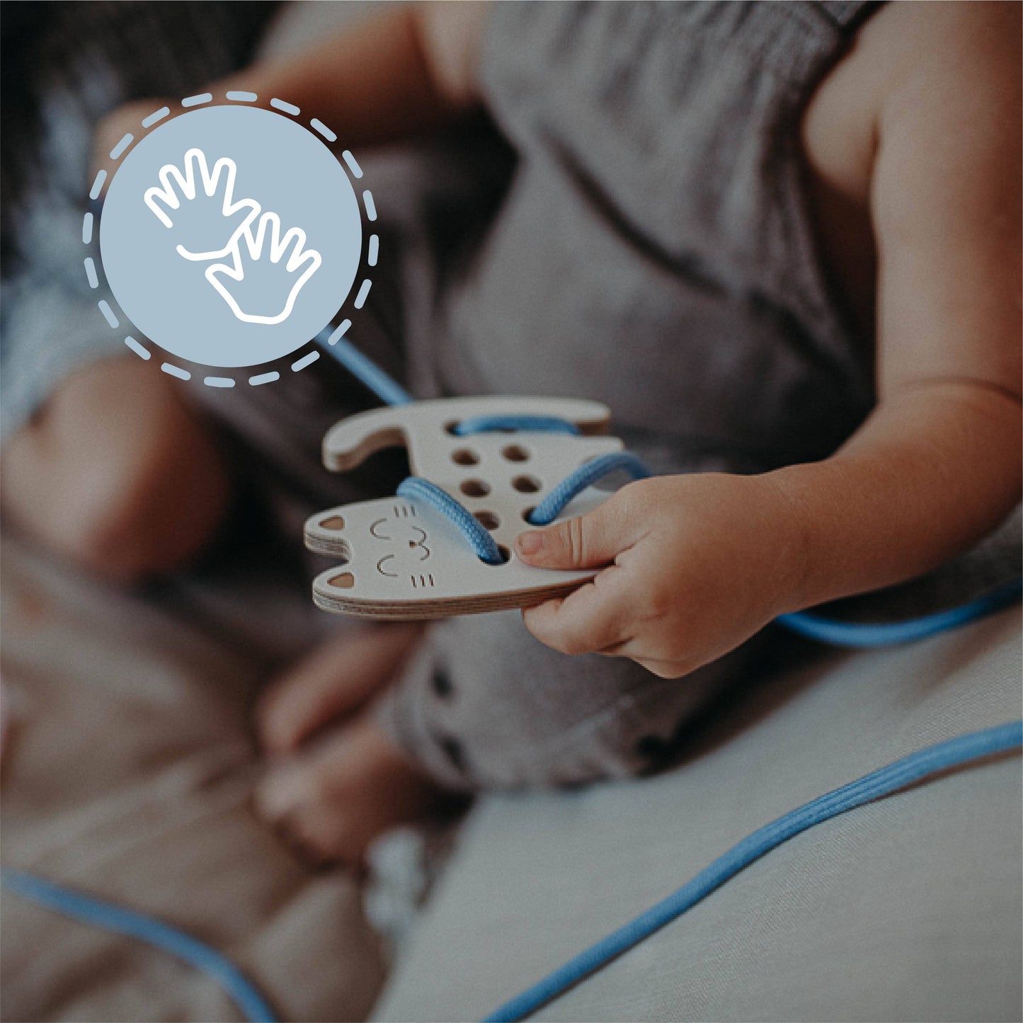 Katze - Kleines Schnürspielzeug aus Holz, Montessori, Feinmotorik