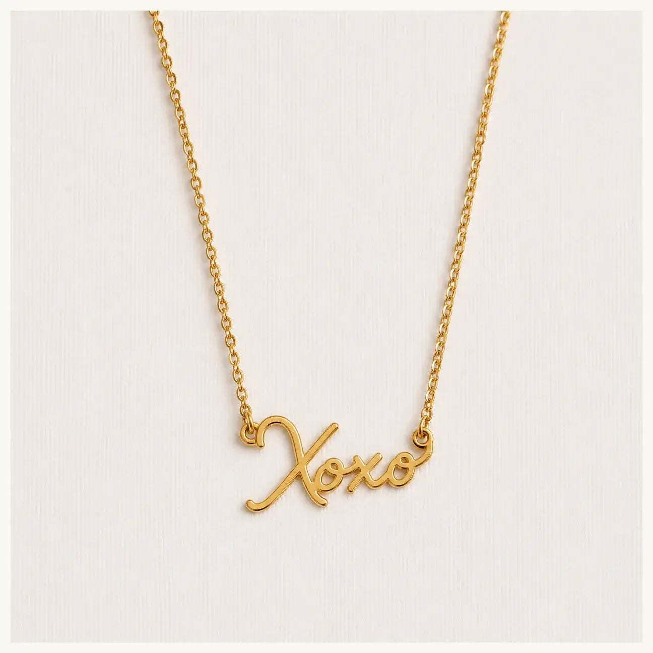 Zarte „Xoxo“-Halskette