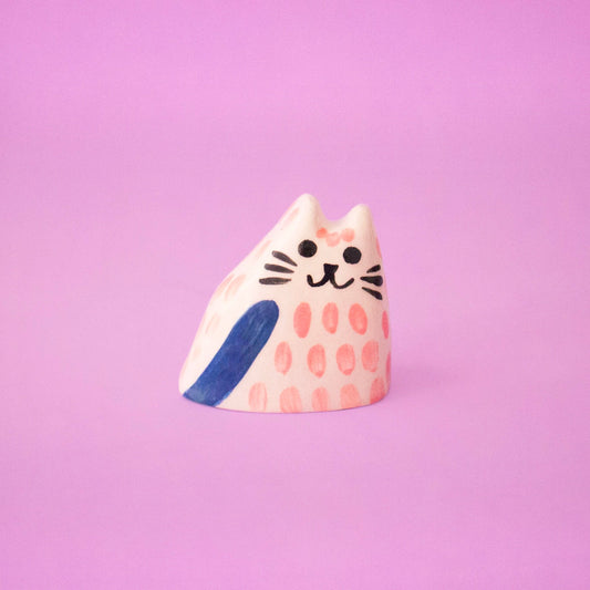 Ana Seixas – Katzenbaby/kleine Keramikskulpturen - Pink