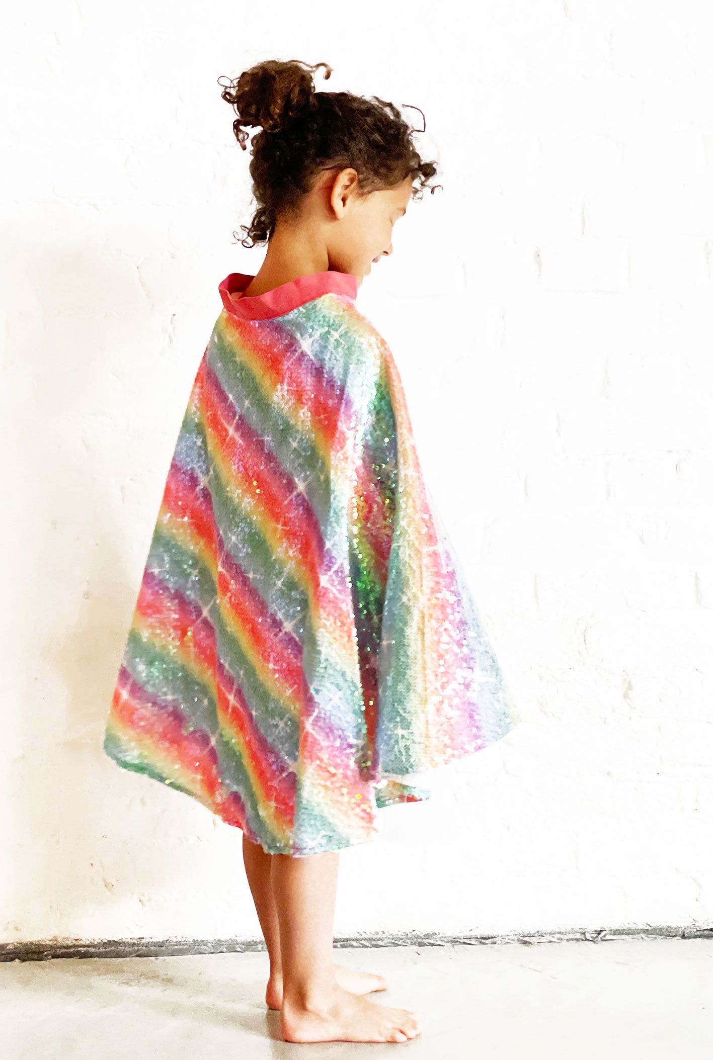 ratatam – Umhang mit Pailletten - Rainbow