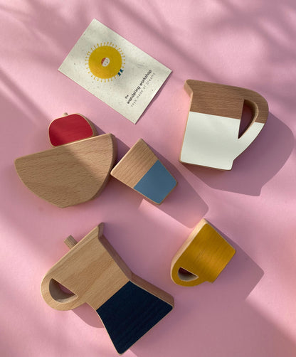 The Wandering Workshop – Holzspielzeug "In der Küche"